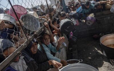 Internacional | Al menos 27 palestinos murieron y 90 resultaron heridos por disparos del ejército israelí mientras recogían comida en un punto de distribución en Rafah, Gaza