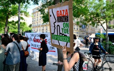 French Dockers Block Weapons to Israel