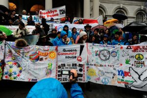 From the Queens Community House to a World Community House