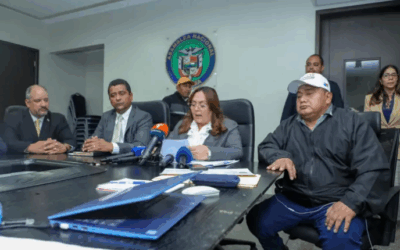 Panamá | Trabajadores bananeros levantaron la huelga tras acuerdo sobre pensiones con la Asamblea Nacional
