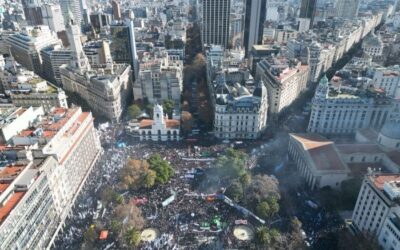 Apoyo masivo a Cristina: Vamos a volver, los pueblos siempre vuelven