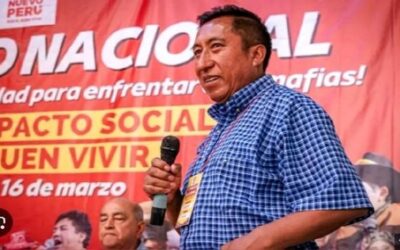 Vicente Alanoca, candidato aymara en Perú