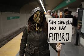 El gobierno de Milei ataca a las ciencias y a los científicos