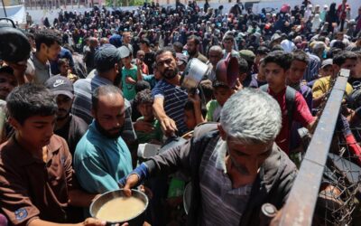 Internacional | Ataques israelíes en puntos de distribución de alimentos en Gaza dejan decenas de muertos en medio de una creciente crisis humanitaria por hambruna