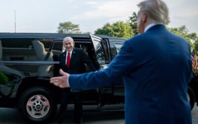 Two Leading Narcissists Meet at the White House