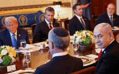 Internacional | Trump recibe a Netanyahu en la Casa Blanca mientras se negocia indirectamente, con mediación estadounidense, una tregua de dos meses en Gaza