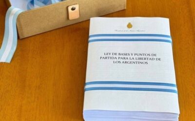 Argentina  | Tras un año de facultades delegadas, el gobierno ejecutó 157 decretos y oficializó la disolución de 21 organismos públicos