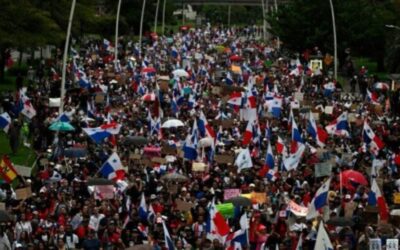 Panamá | Miles de docentes se mantienen en huelga y el Gobierno abre procesos por abandono de cargo