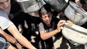 Israel permite la entrada a cuentagotas de ayuda humanitaria a Gaza