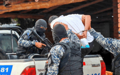 El Salvador | La organización Socorro Jurídico Humanitario denuncia que régimen de excepción de Bukele deja un muerto cada tres días