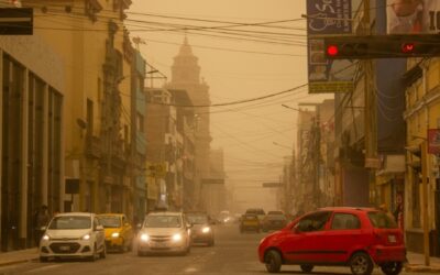 Una tempesta di sabbia colpisce il sud del Perù