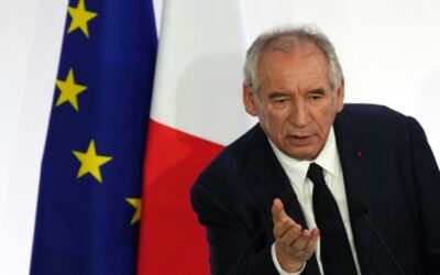 La Francia è sull’orlo di una nuova crisi politica