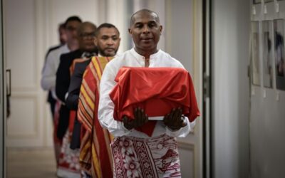 La Francia restituisce al Madagascar il teschio di re Toera