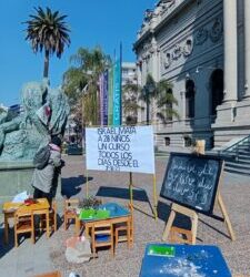 Action for Palestinian Children in front of the Museum of Fine Arts in Santiago, Chile