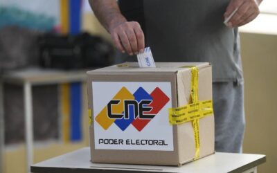 Democrazy  – Por Carola Chávez