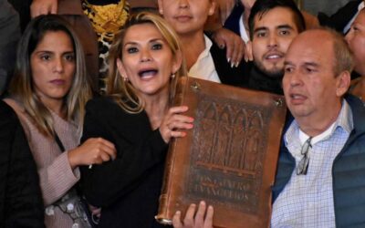 Bolivia | La Justicia anuló el juicio contra Áñez por la masacre de Senkata, ordenó domiciliaria para Camacho y libertad para Pumari acusados por el golpe de 2019