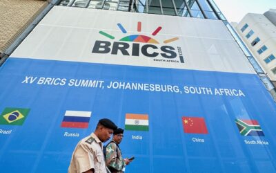 BRICS vende 51 mil millones de dólares  en deuda de EEUU