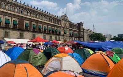 Mexico’s teachers demand pensions over profit