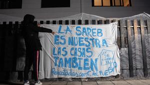 El ayuntamiento de Carcaixent niega el padrón a familias vulnerables en un bloque de la Sareb
