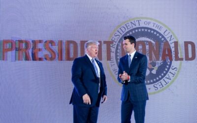 Stati Uniti, l’attivista di destra Charlie Kirk assassinato durante un incontro pubblico
