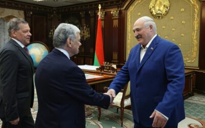 La Bielorussia libera 52 prigionieri politici grazie a un accordo con Washington