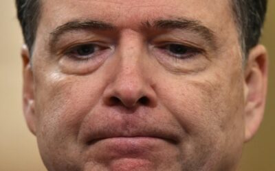 Incriminato l’ex direttore dell’Fbi James Comey, avversario di Donald Trump