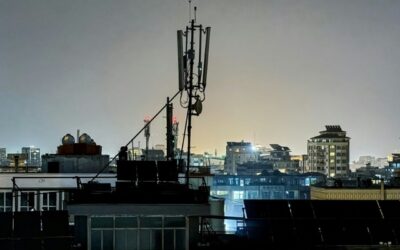 Afghanistan, il regime dei taliban taglia internet e la telefonia mobile