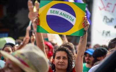 As ruas reagem a um “pacto sinistro”