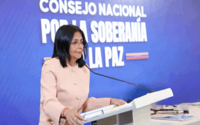 Delcy Rodríguez afirma que Venezuela sufre una ofensiva mediática y psicológica dirigida desde EEUU