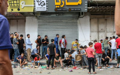 Franja de Gaza incomunicada, mientras avanzan los tanques israelíes