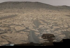 Among Martian Rocks and Human Myths: A New Planetary Narrative