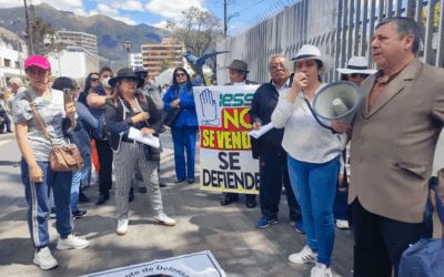 Ecuador | Jubilados se movilizan en todo el país para protestar contra el proyecto de ley de Noboa que amenaza su seguridad social y el incumplimiento de la devolución del IVA