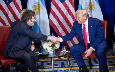 Trump pledges $20B to Argentina, threatens to cut aid if country votes left