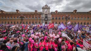 La ciudadanía exige la dimisión de Bonilla por la crisis de los cribados de cáncer de mama
