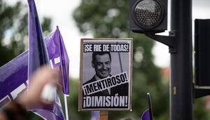 Sociedad y oposición señalan por todas las vías a la Junta por la crisis del cribado de cáncer de mama