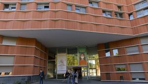 La queja de una investigadora colombiana acaba con el racismo institucional de unos premios de Igualdad