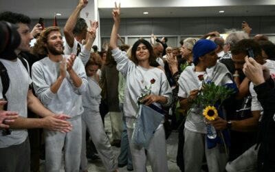 Gli attivisti della Flotilla espulsi da Israele denunciano maltrattamenti