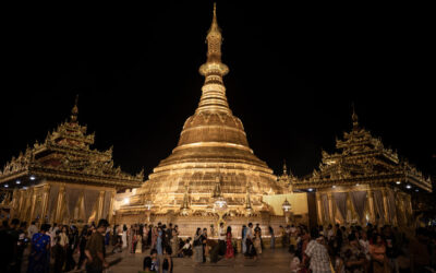 Le forze armate birmane compiono una strage durante un festival buddista