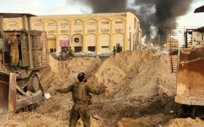 I bulldozer usati dagli israeliani per distruggere Gaza