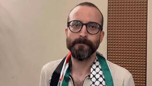 Israel prohíbe viajar a España al escritor palestino que ganó el Premio Booker 2024 de las letras árabes