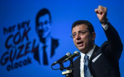 Il sindaco di Istanbul Ekrem İmamoğlu rischia una condanna a 2.430 anni di prigione