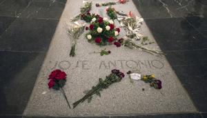 La justicia decidirá si cierra las fundaciones del “psicópata del sur”, Piñar, Suñer y José Antonio