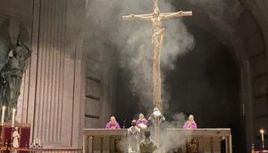 Misas franquistas por todo el territorio indignan a las víctimas de la dictadura