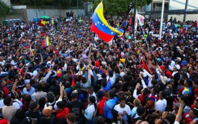 Venezuela | El presidente Nicolás Maduro participó de la marcha de la juventud comunera en Caracas