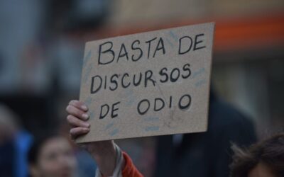 Anatomía de la crueldad: cómo se gestan las campañas de odio libertario