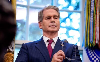 Argentina | El secretario del Tesoro de EEUU, Scott Bessent, confirmó que se activó el swap con Argentina y dijo: «Ya tenemos ganancia»