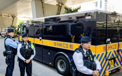 Hong Kong, l’ex editore Jimmy Lai condannato per sedizione e collusione