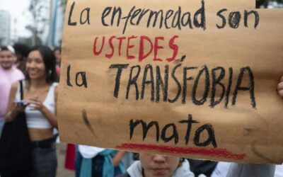 Tre poliziotti peruviani condannati per aver torturato e stuprato una donna transgender