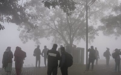 Toxic smog engulfs Delhi, prompts health advisories from UK, Canada, Singapore