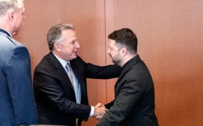 Zelensky y los enviados de Trump se reunieron en Berlín para discutir un plan de paz para Ucrania, buscando un acuerdo antes de Navidad